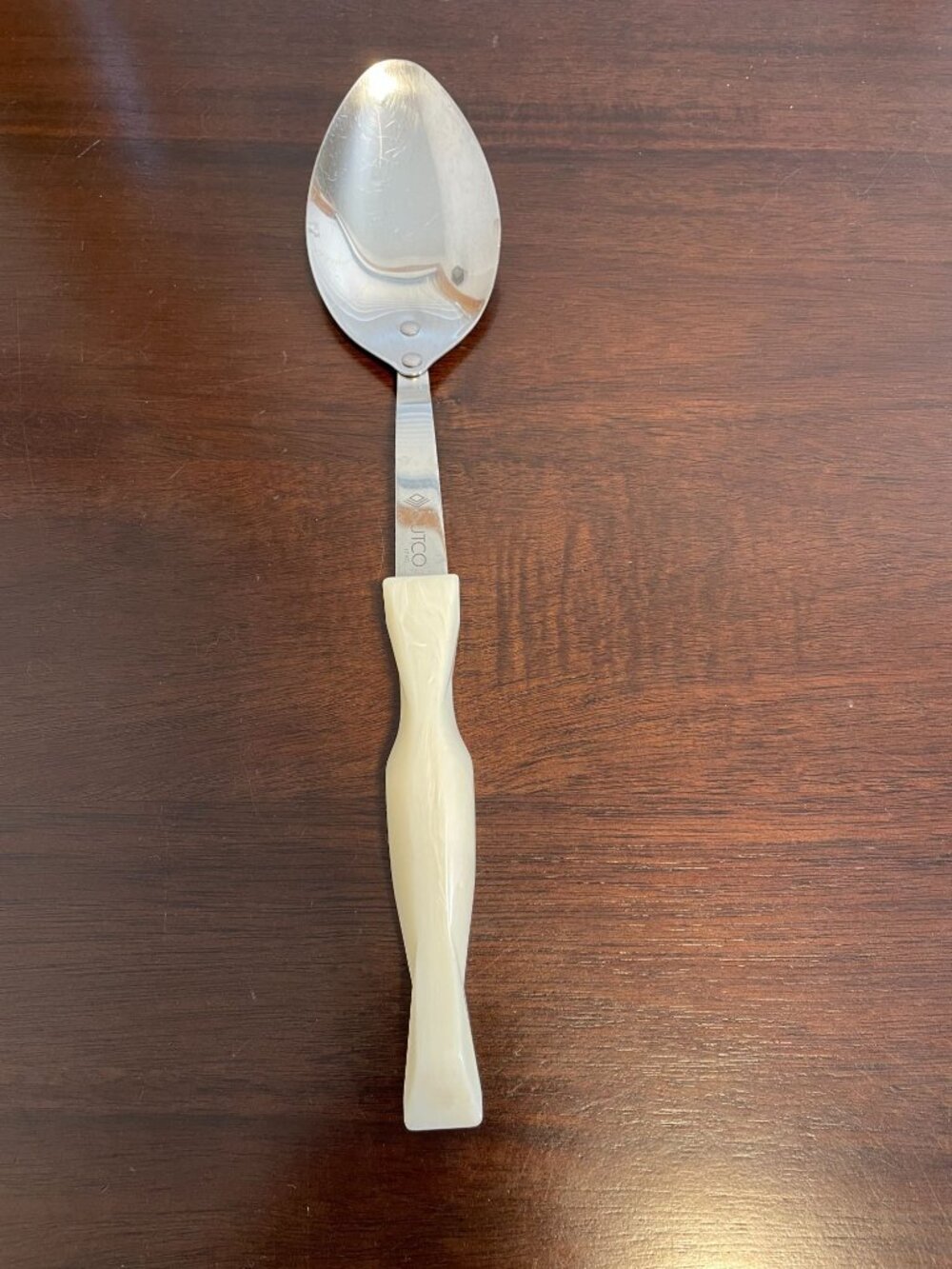 Vintage Cutco Serving Spoon - Pearl White Handle - Picture 2 of 8